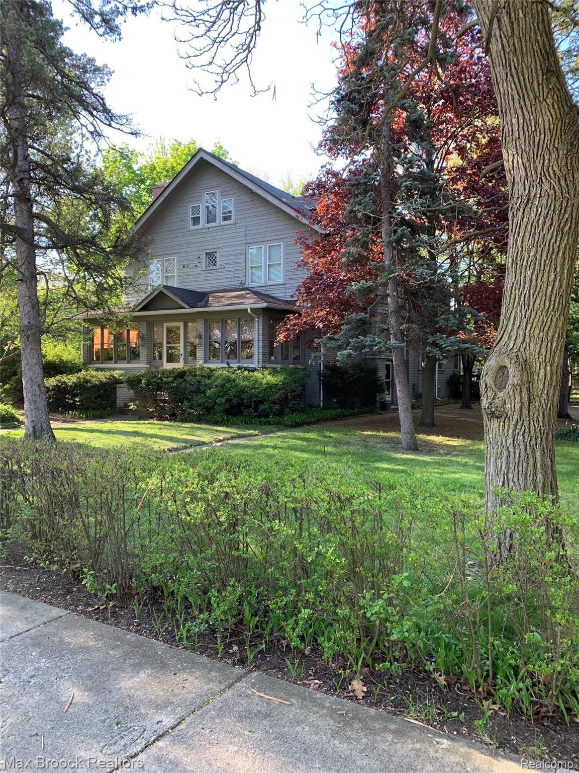 11, Poplar Park, Pleasant Ridge, Michigan, 48069