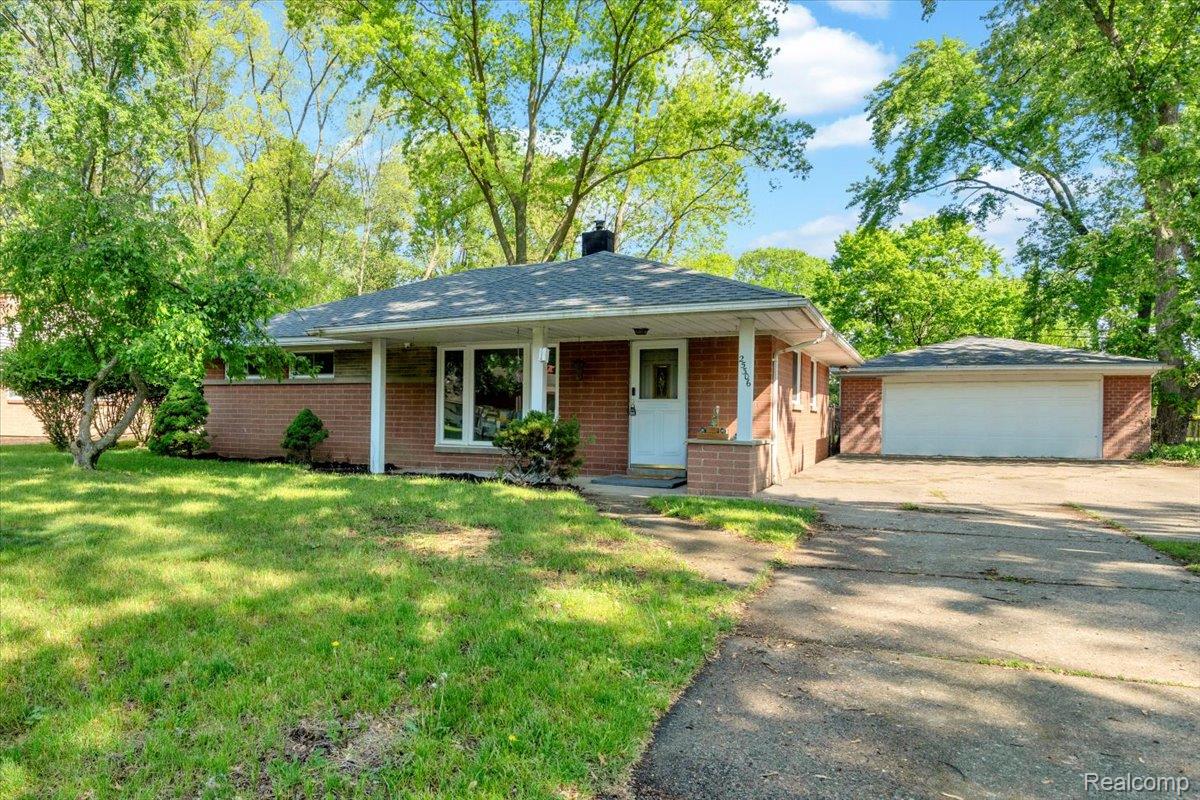 25306, Kildare, Southfield, Michigan, 48033