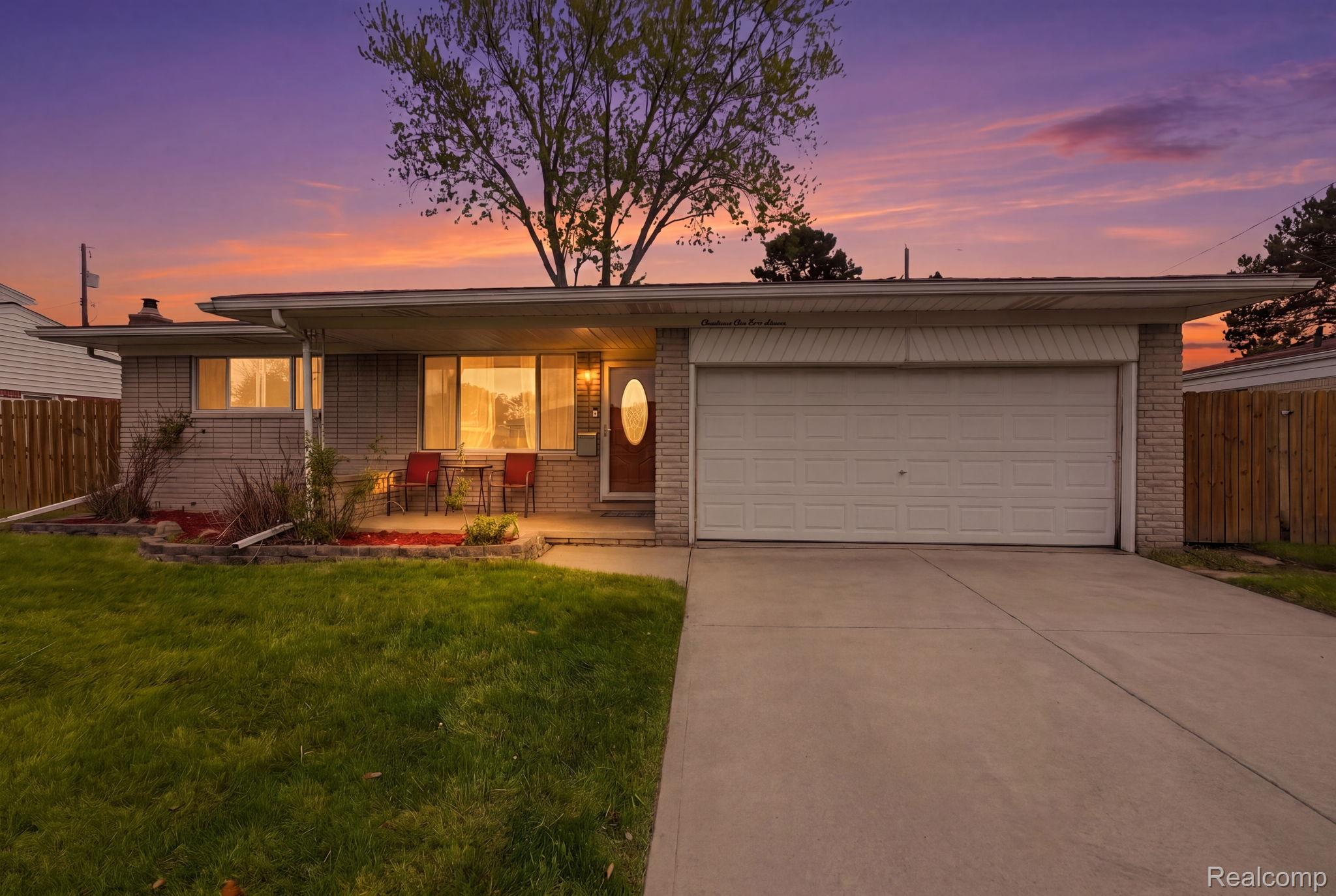 13657, Jenny, Warren, Michigan, 48088