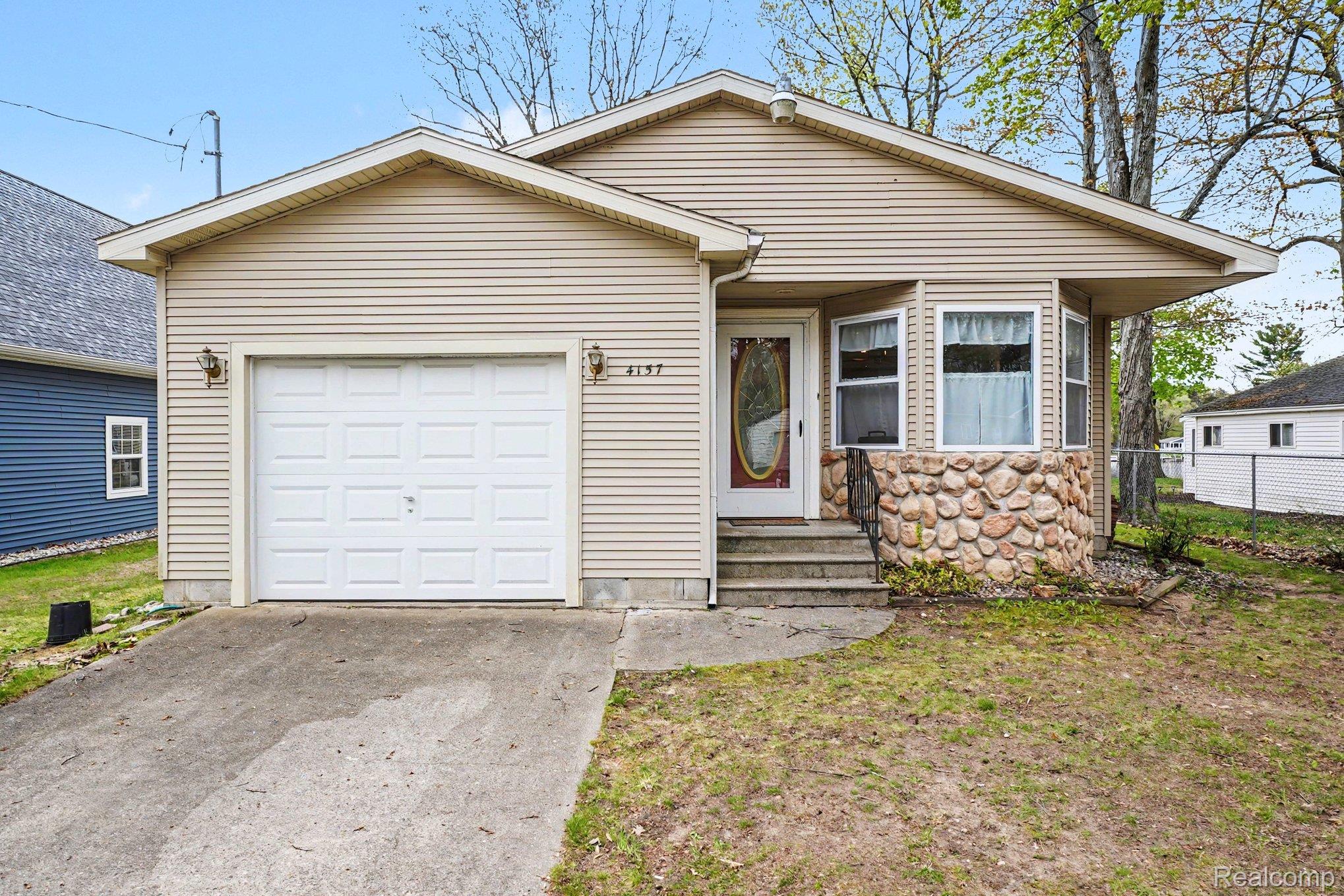 4157, Betty Lee, Gladwin, Michigan, 48624