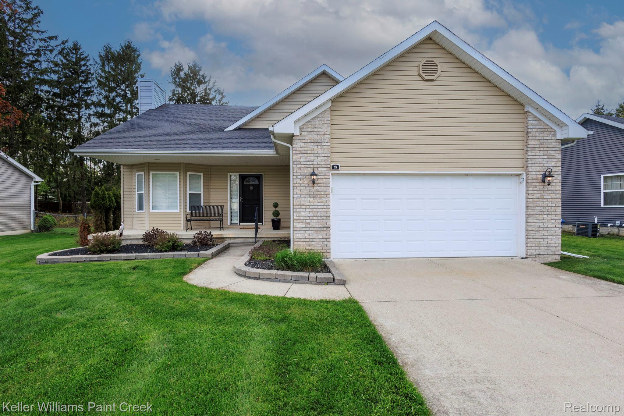 49, Melvin J, Oxford, Michigan, 48371