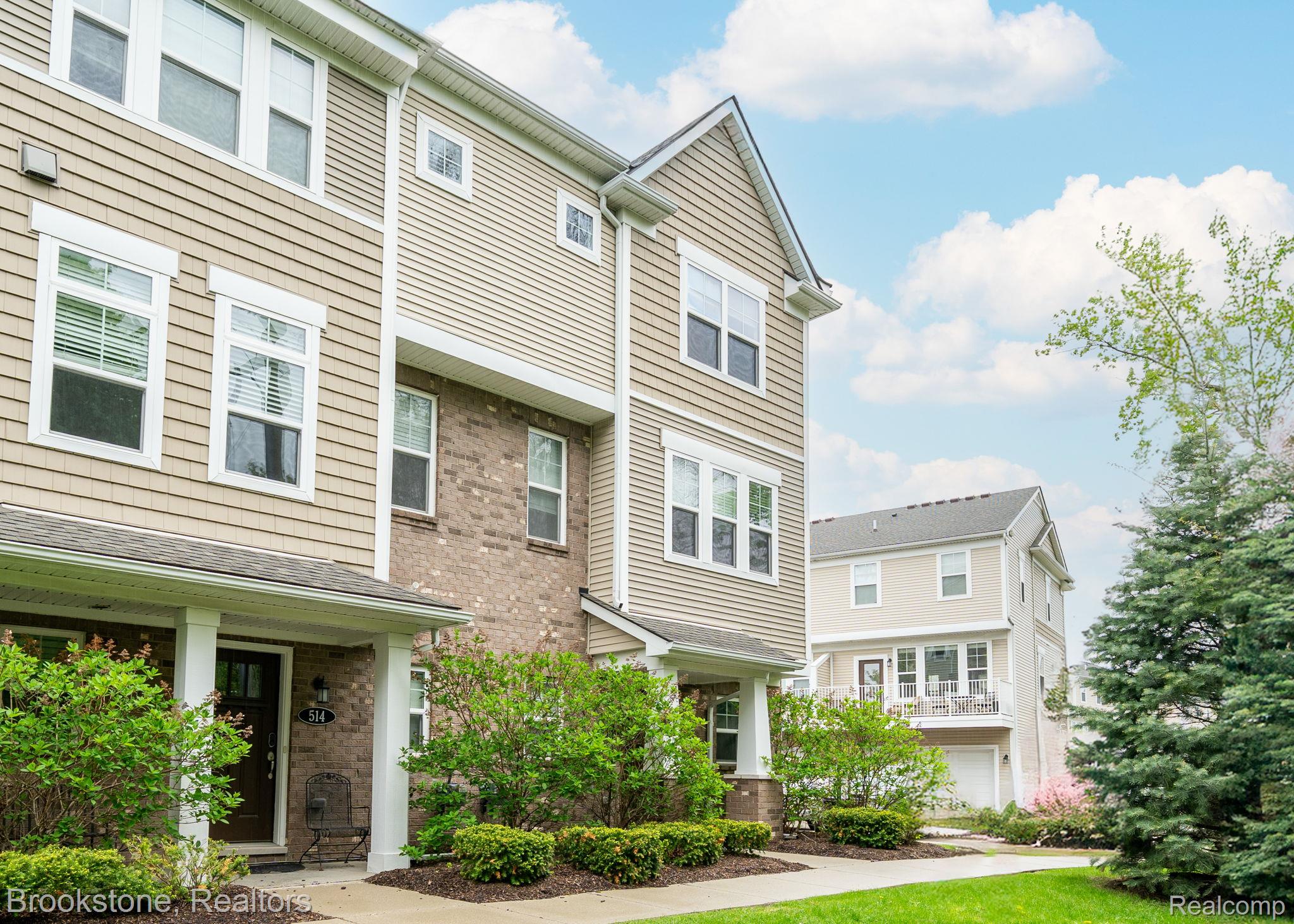 512, Midland, Royal Oak, Michigan, 48073