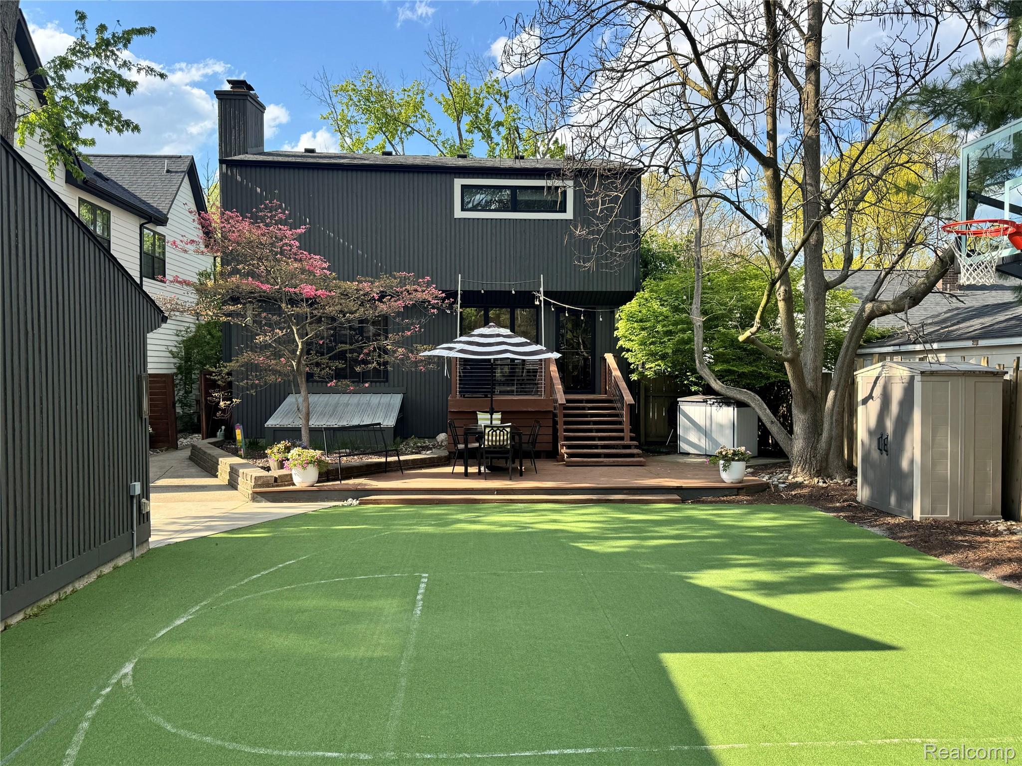312, Terry, Rochester, Michigan, 48307