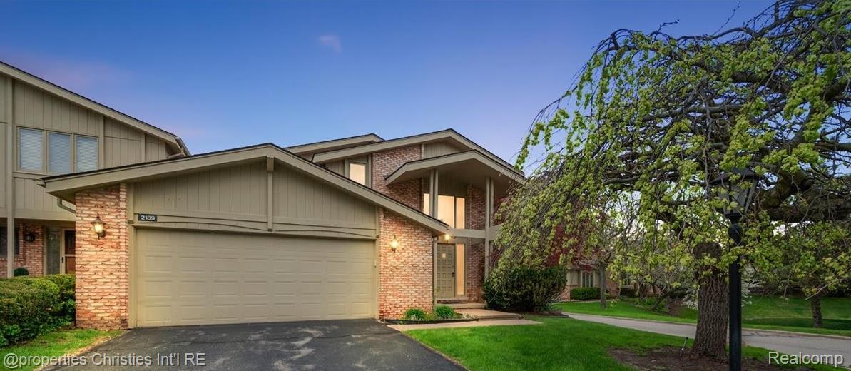 2189, Colony Club, West Bloomfield, Michigan, 48322
