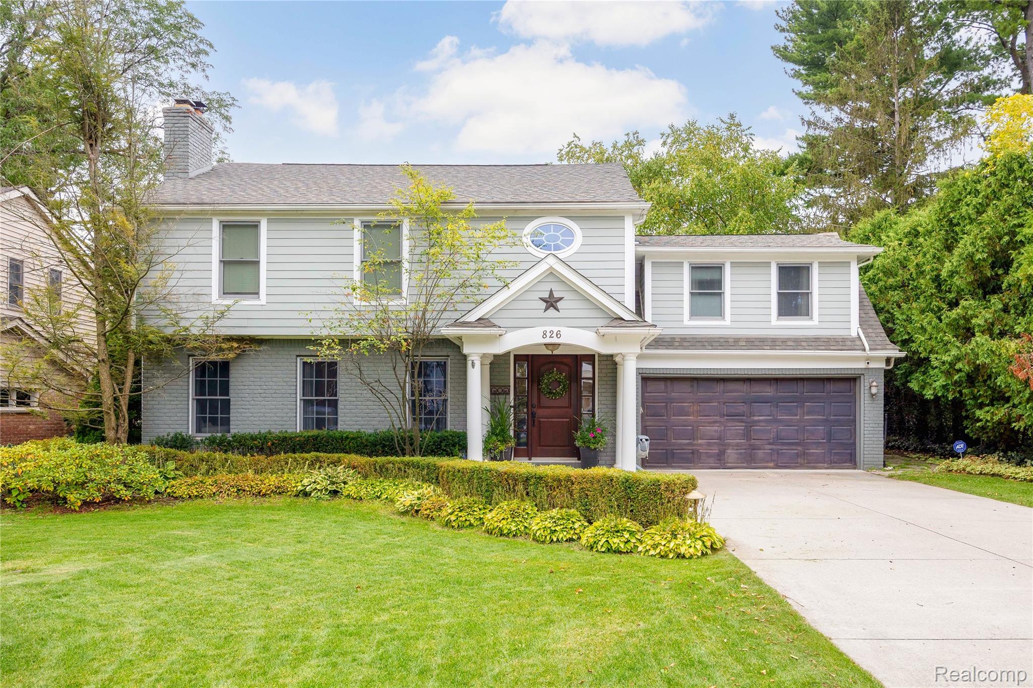 826, Larchlea, Birmingham, Michigan, 48009