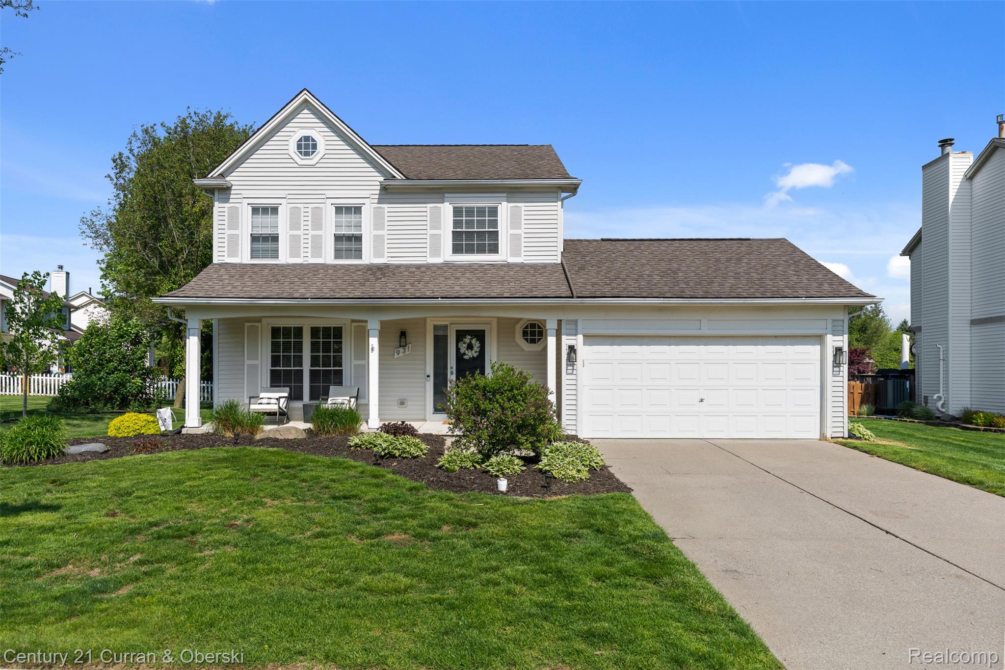 931, Parkwood, South Lyon, Michigan, 48178