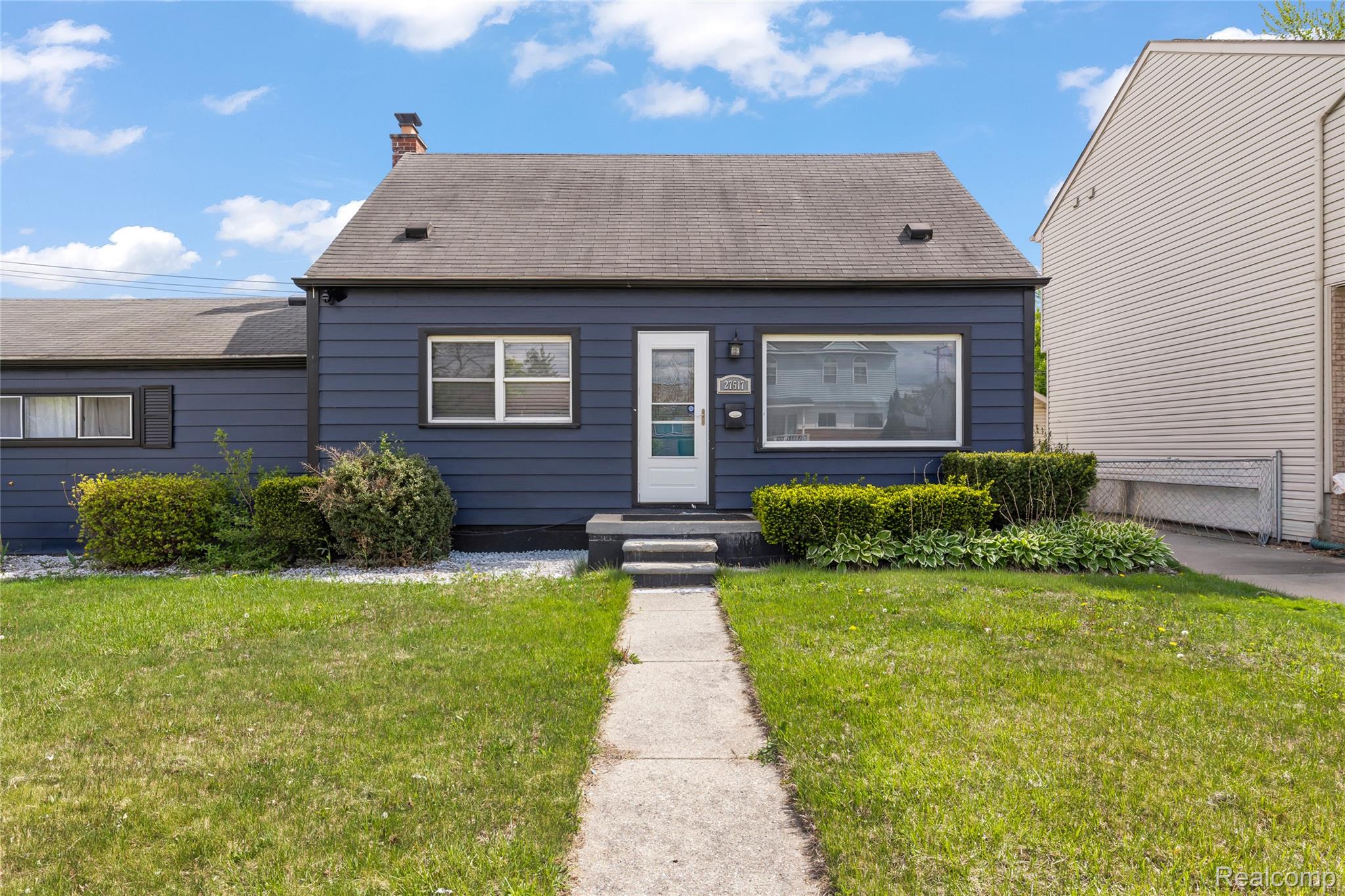 27517, Sheridan, Garden City, Michigan, 48135
