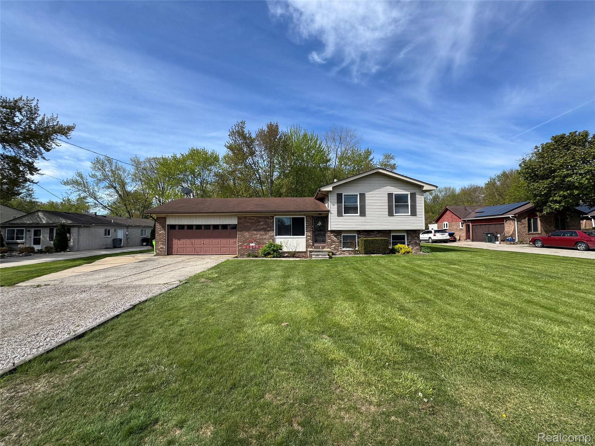 32520, Sutton, Chesterfield, Michigan, 48047