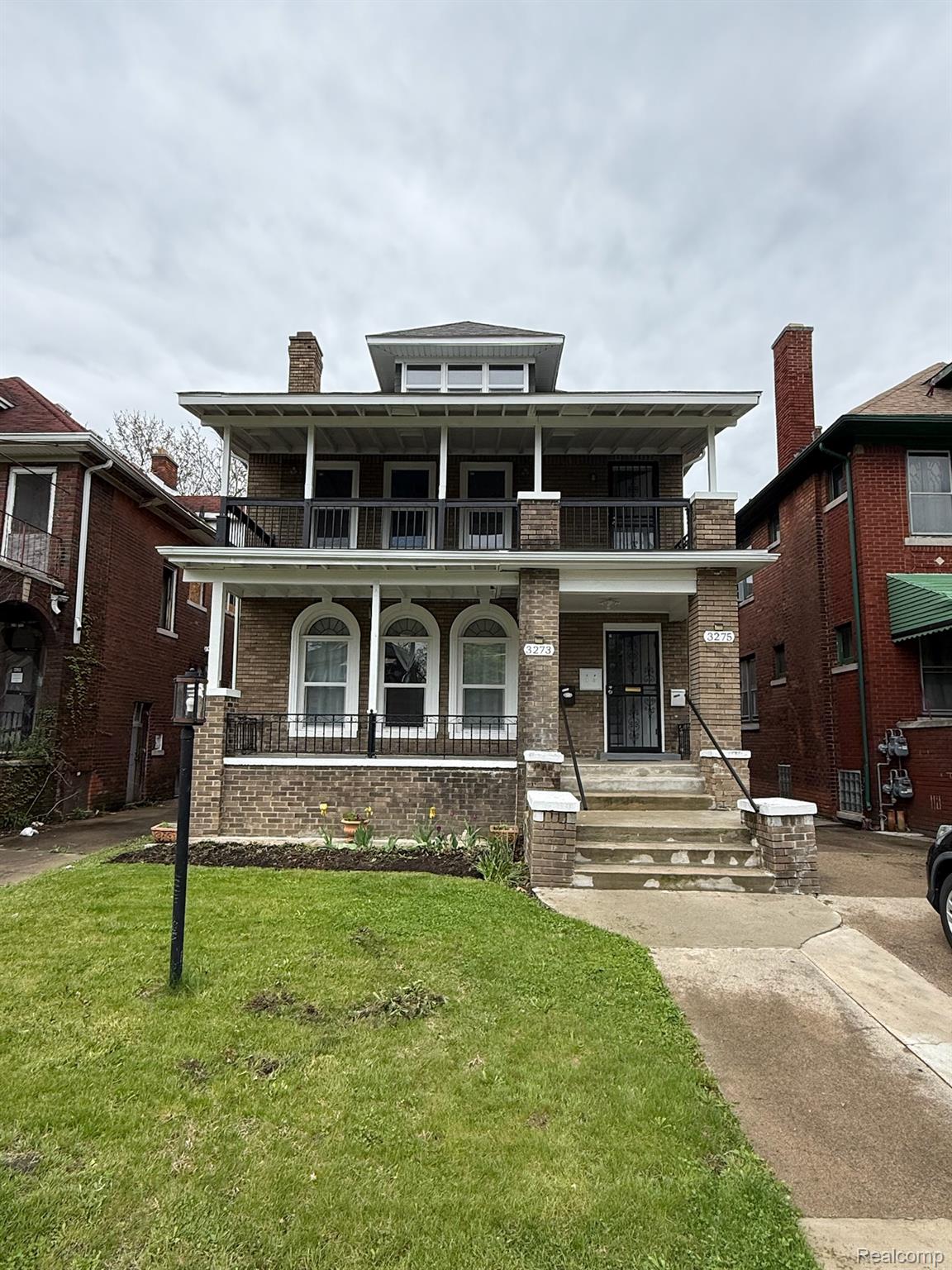 3273, Cortland, Detroit, Michigan, 48206