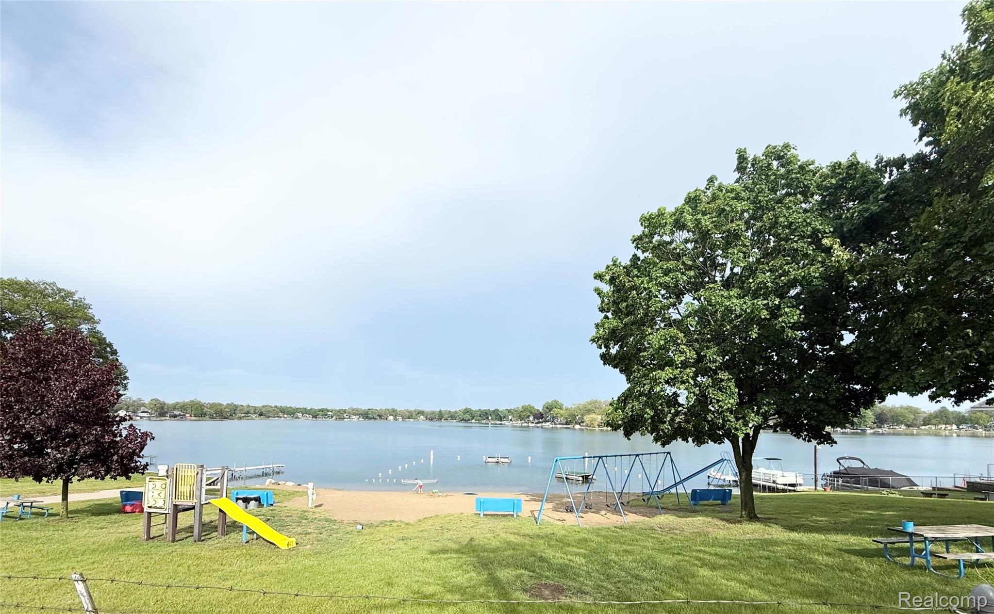 7226, Garvin, Waterford, Michigan, 48329