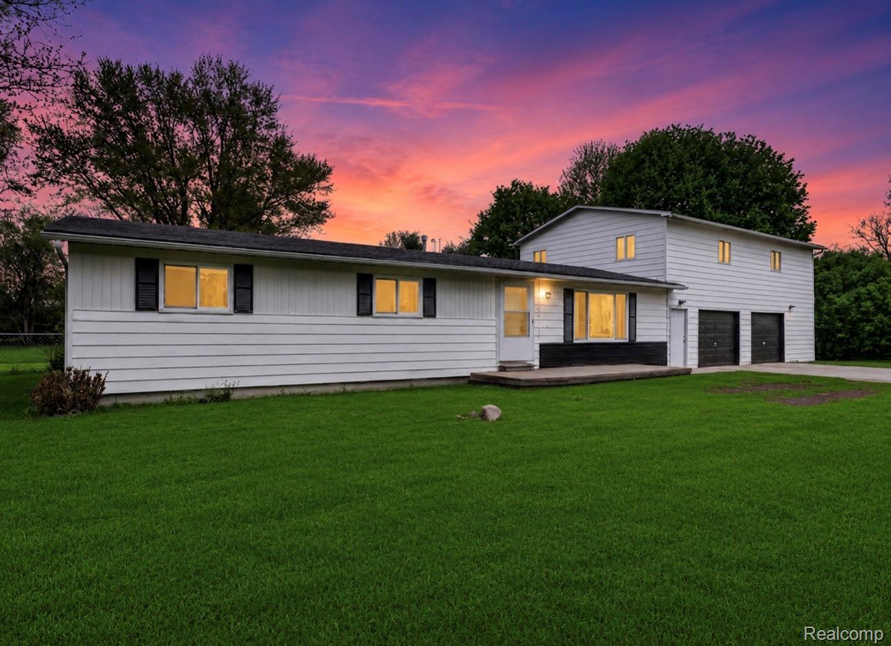 138, Hunters Creek, Lapeer, Michigan, 48446