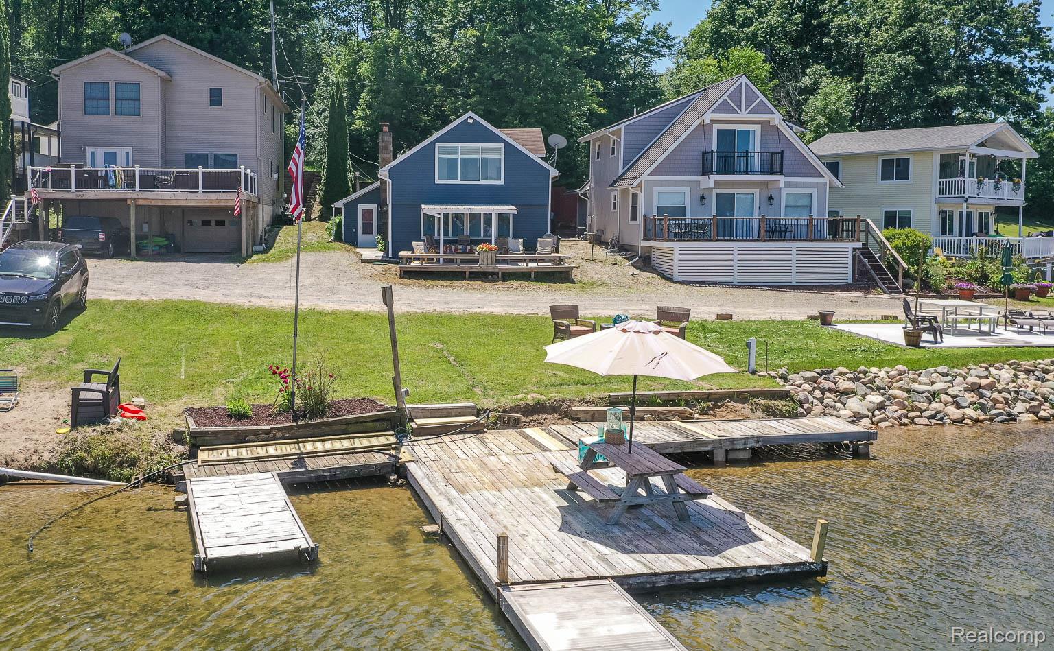 3971, Shore, Lapeer, Michigan, 48446