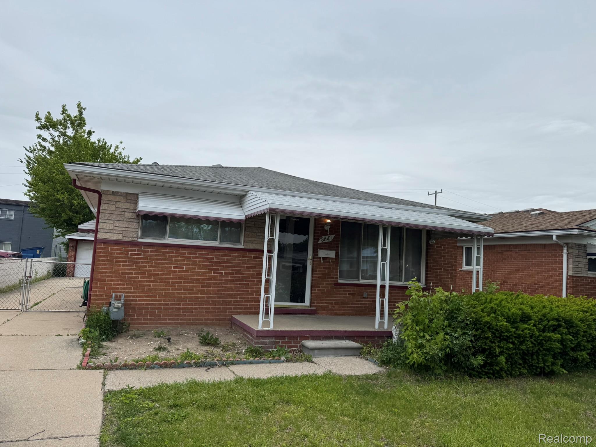 8847, WOODBINE, Redford, Michigan, 48239