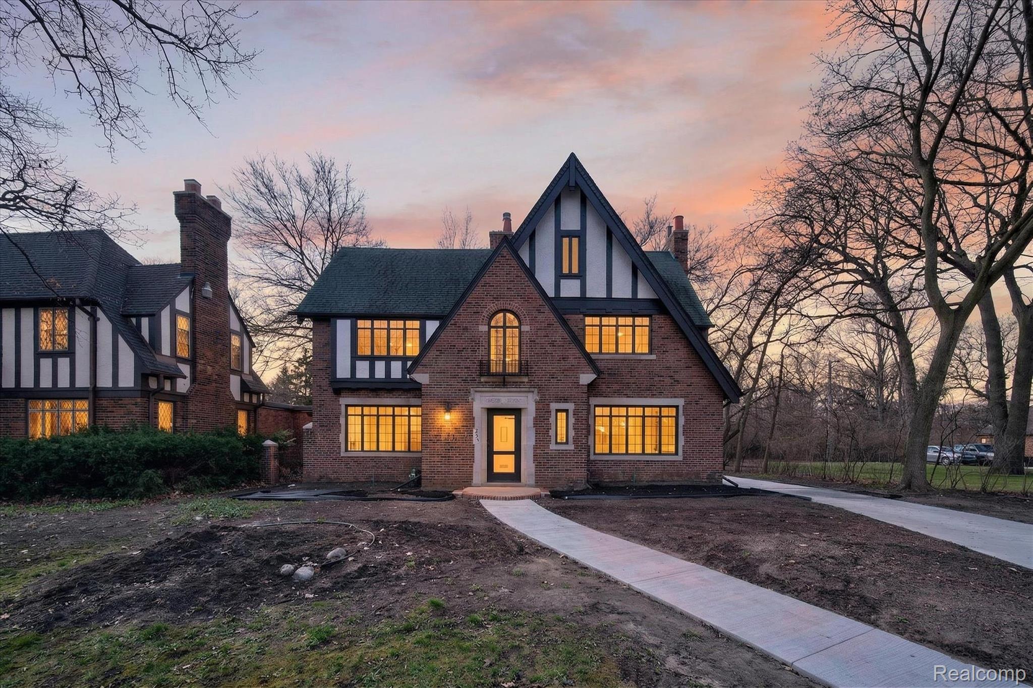 3261, Sherbourne, Detroit, Michigan, 48221