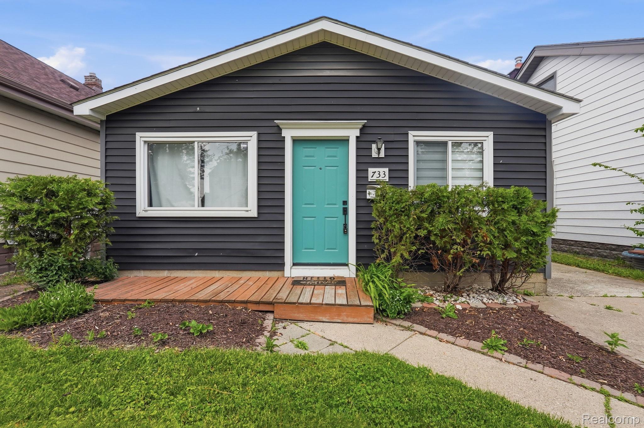 733, Camden, Ferndale, Michigan, 48220