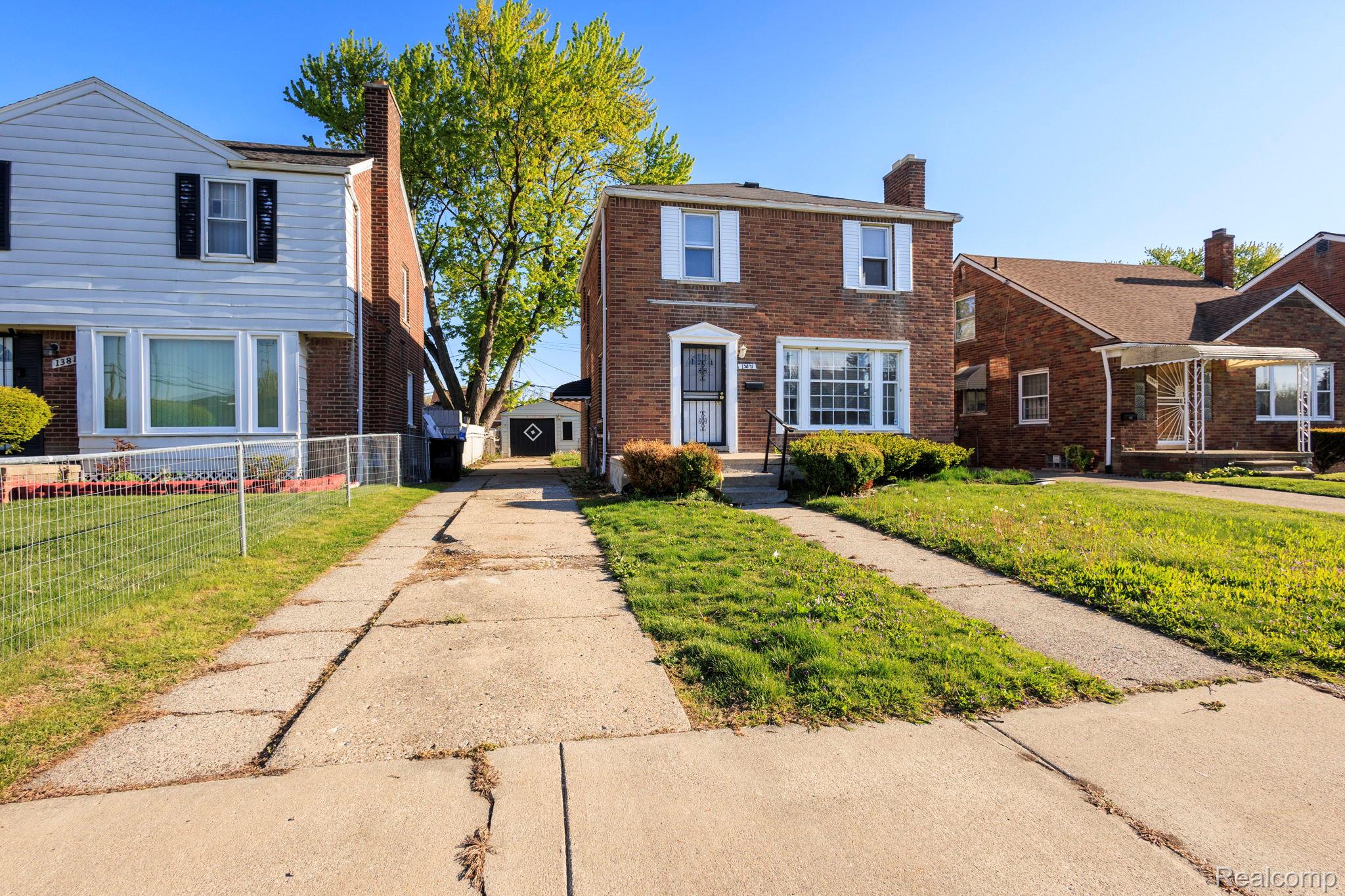 13821, Fairmount, Detroit, Michigan, 48205