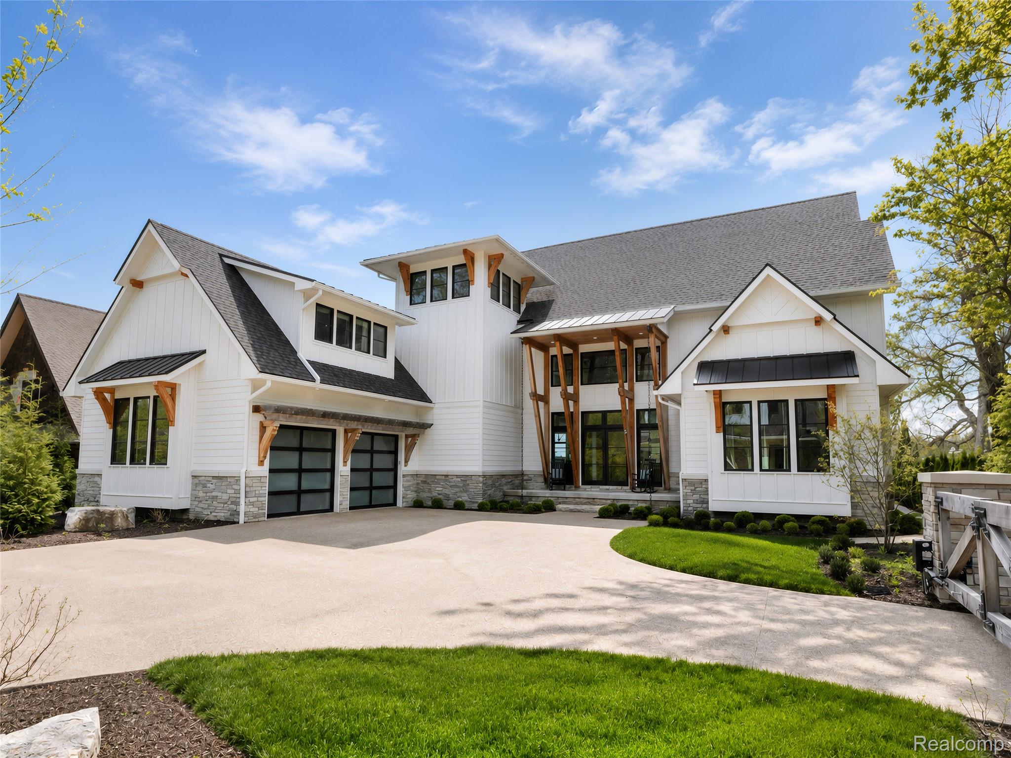 12530, Woodhull, Fenton, Michigan, 48430