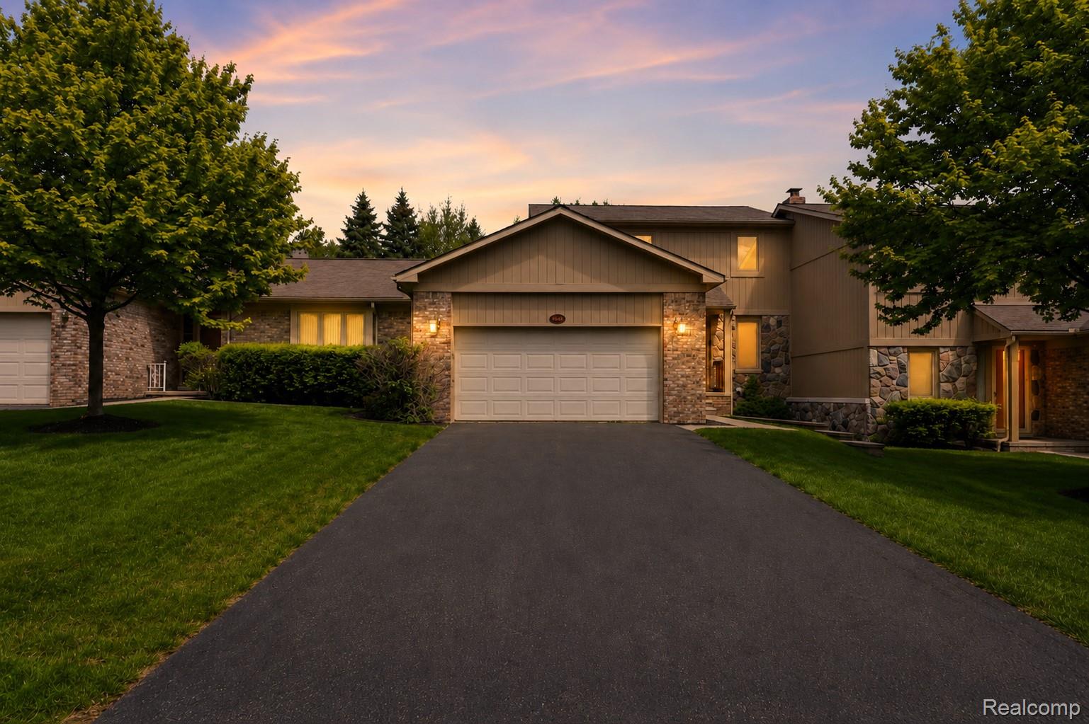 29498, Sylvan, Farmington, Michigan, 48334