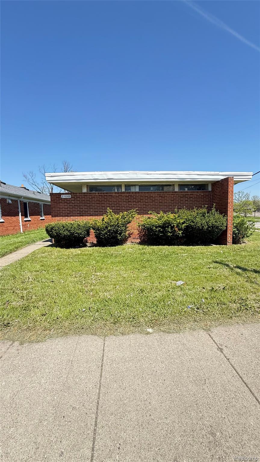 13000, Plymouth, Detroit, Michigan, 48204