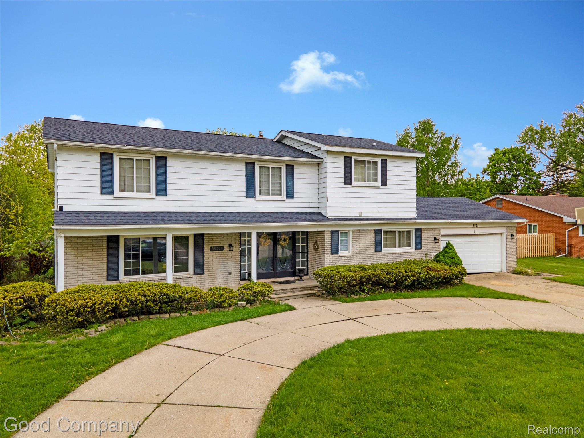 25366, Wykeshire, Farmington Hills, Michigan, 48336