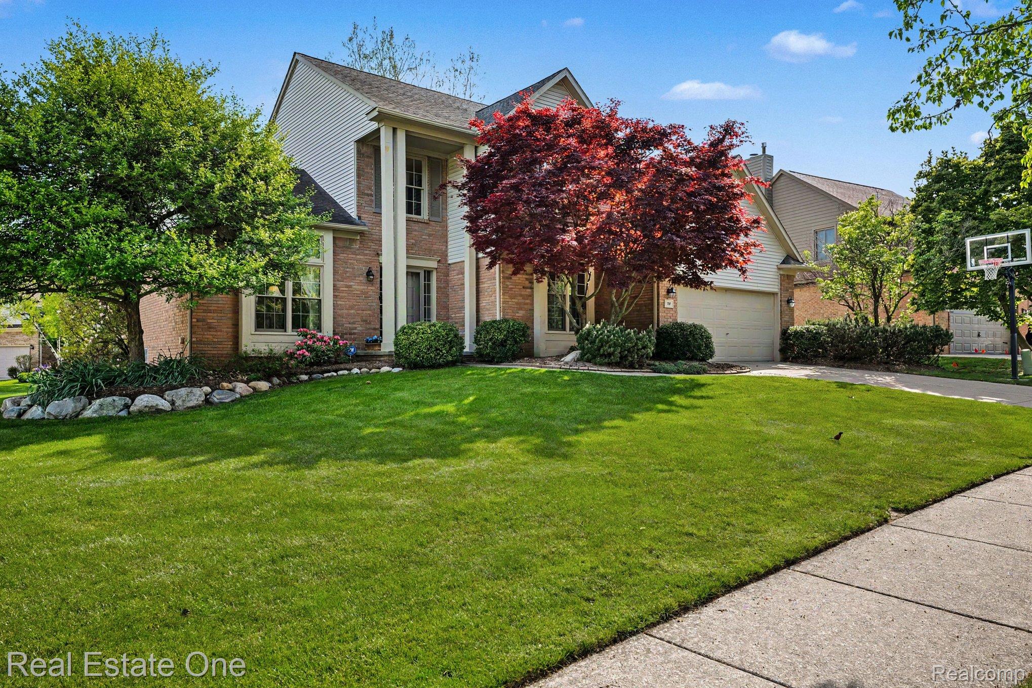 737, Woodfield, Rochester Hills, Michigan, 48307