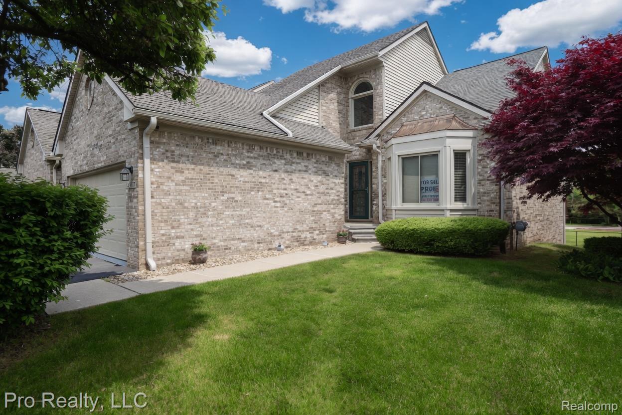 45317, Stonehedge, Plymouth, Michigan, 48170