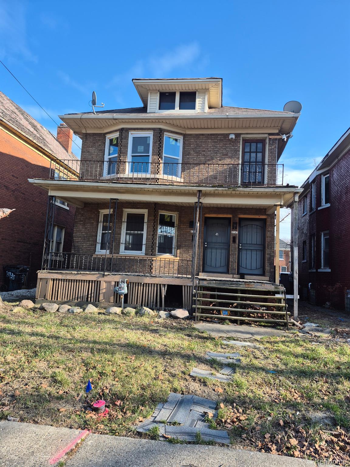 3745, Hogarth, Detroit, Michigan, 48206