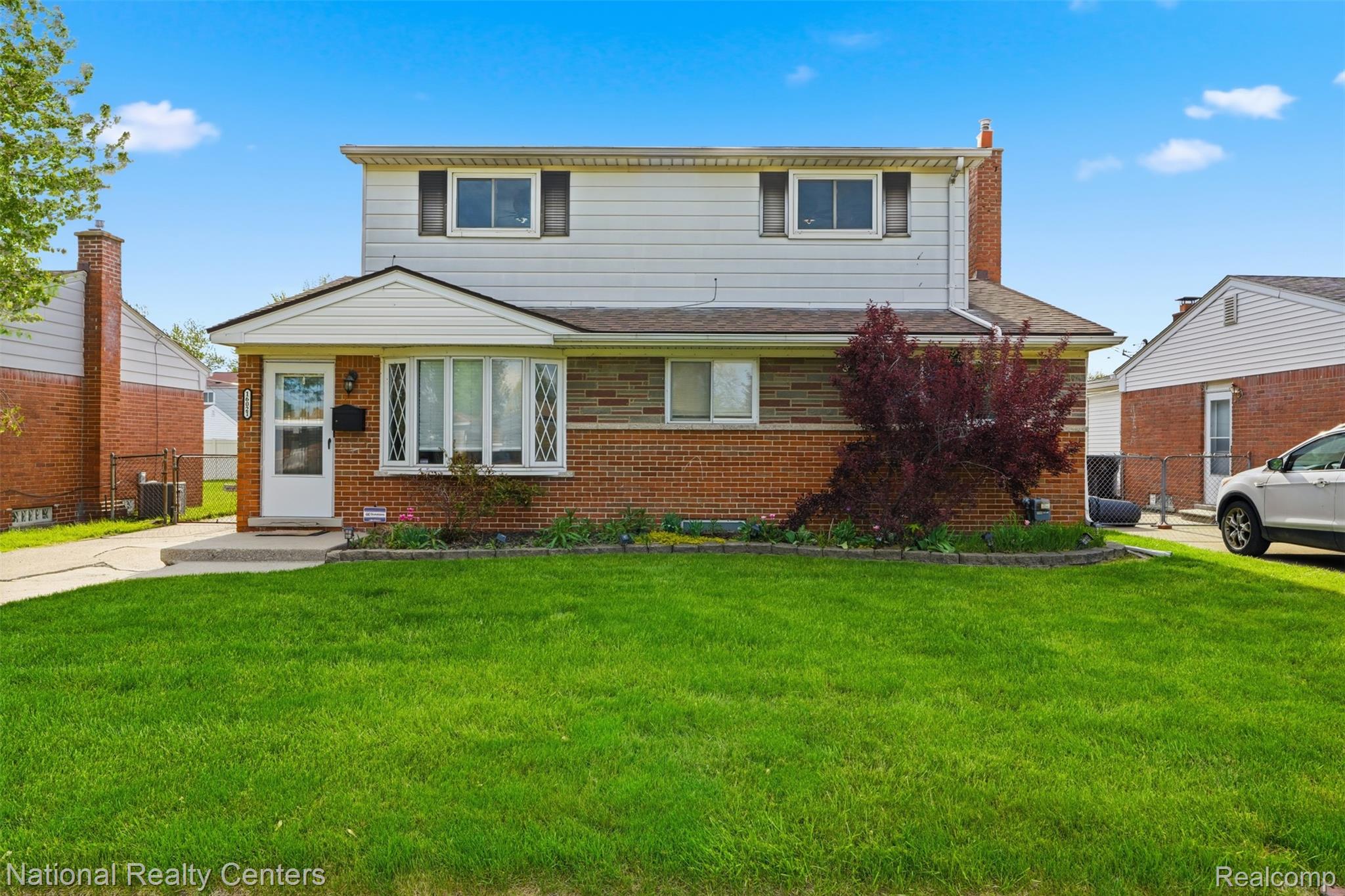16021, Dugan, Roseville, Michigan, 48066
