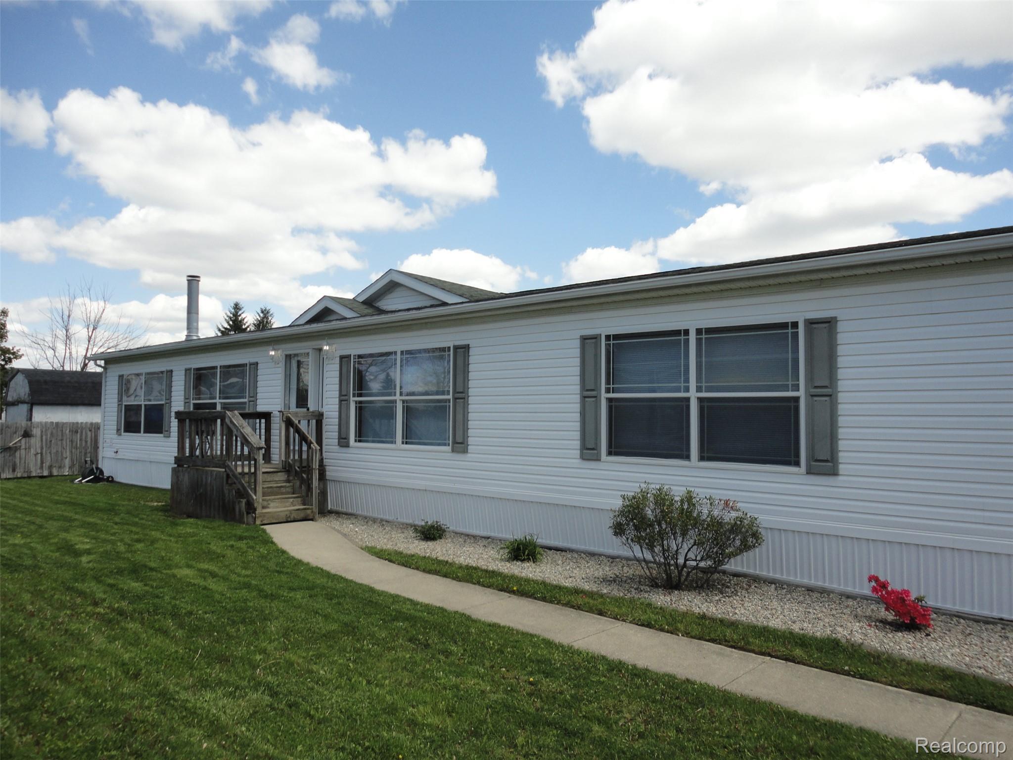 339, Blossom Circle, Erie, Michigan, 48133