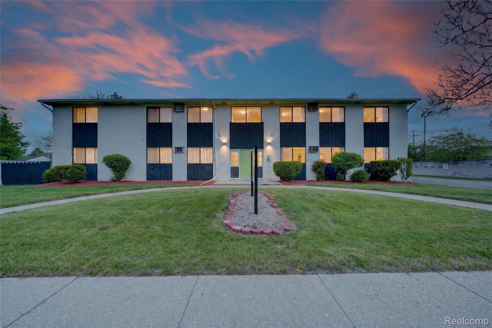 1771, Woodward Heights, #2, Hazel Park, Michigan, 48030