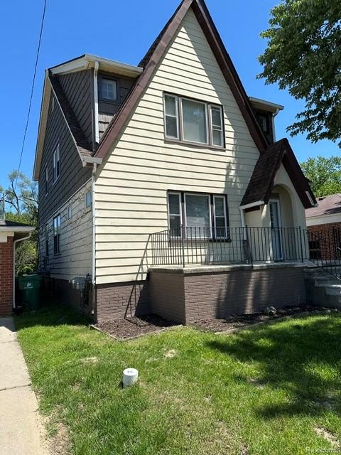 24320, Flower Ave, Eastpointe, Michigan, 48021