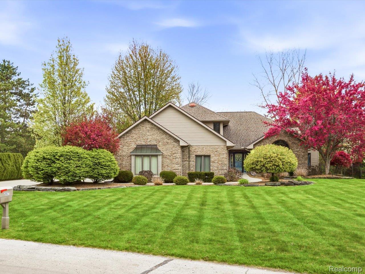 2837, Shorewood, Fort Gratiot, Michigan, 48059