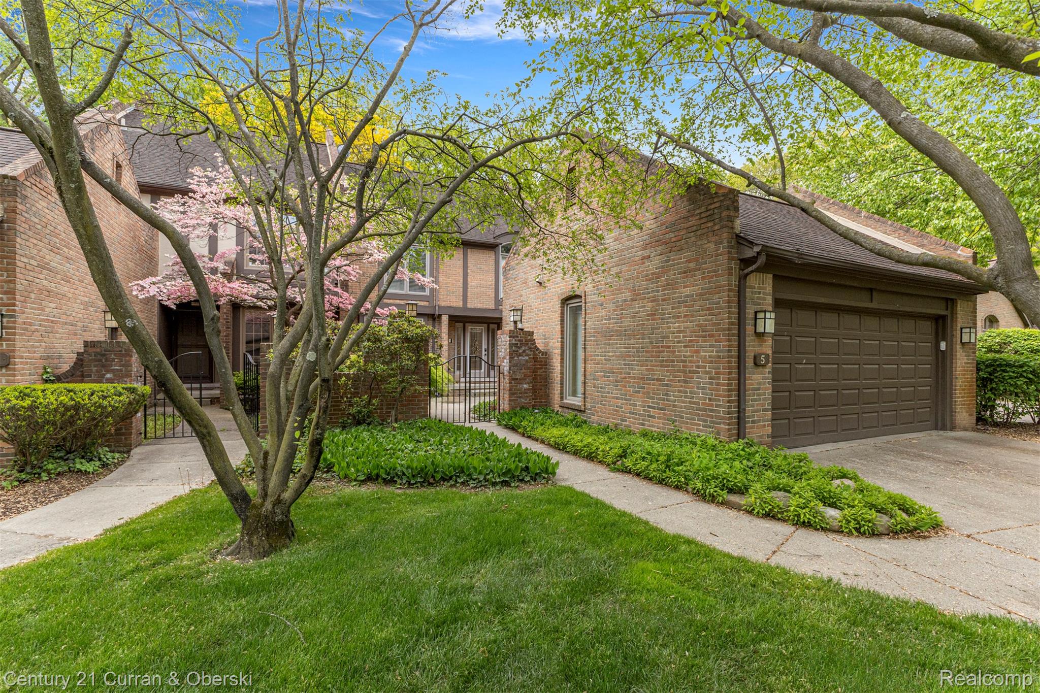 5, Timberlane, Dearborn, Michigan, 48126