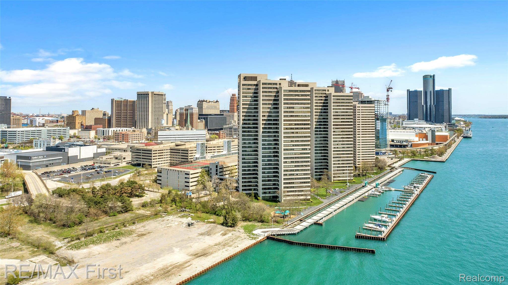 1001, Jefferson, #6B, Detroit, Michigan, 48226