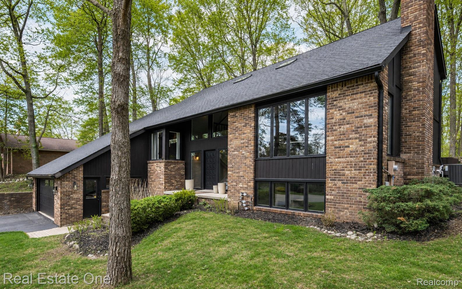 6464, Deer Ridge, Clarkston, Michigan, 48348