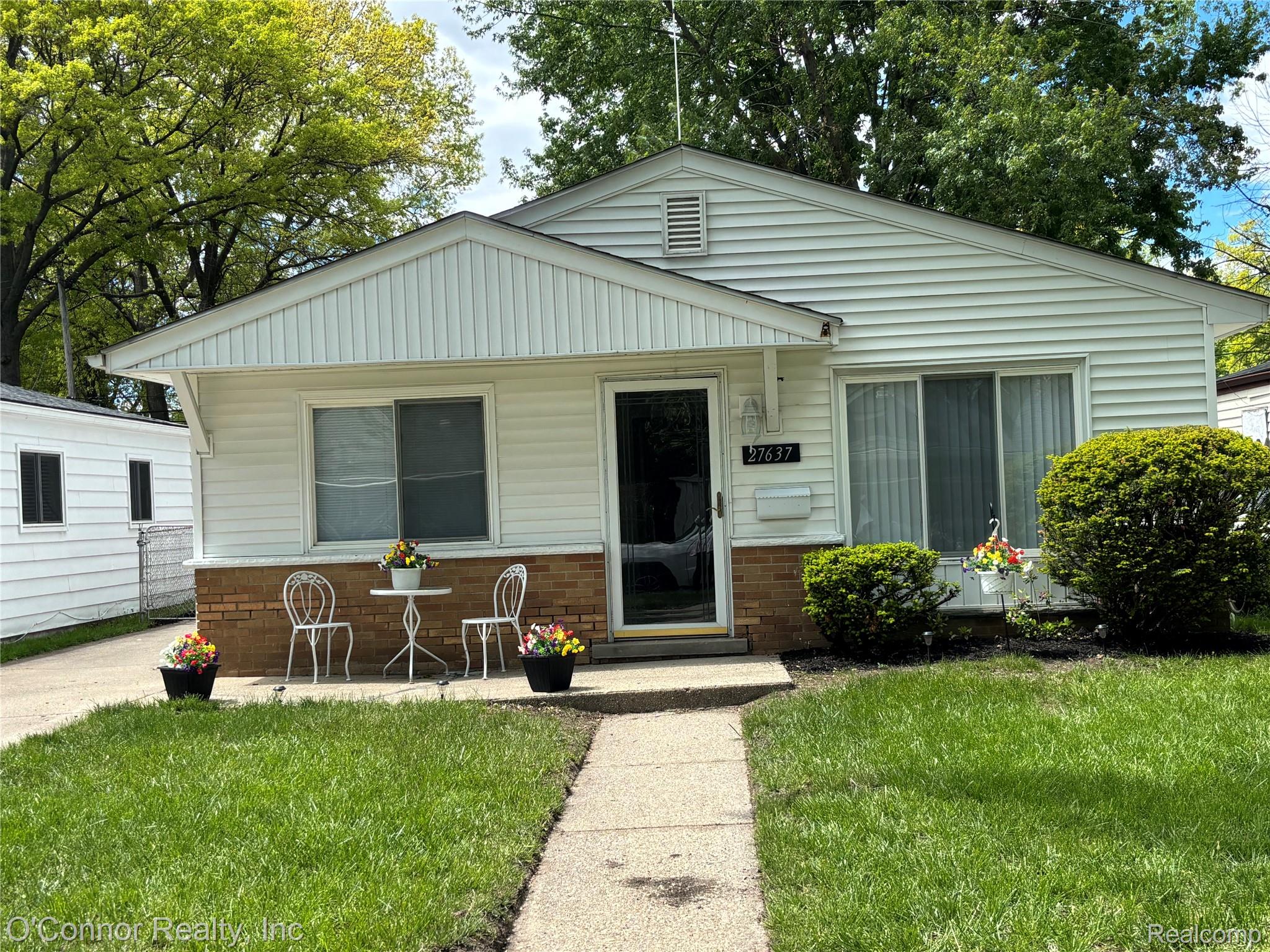 27637, Barrington, Madison Heights, Michigan, 48071
