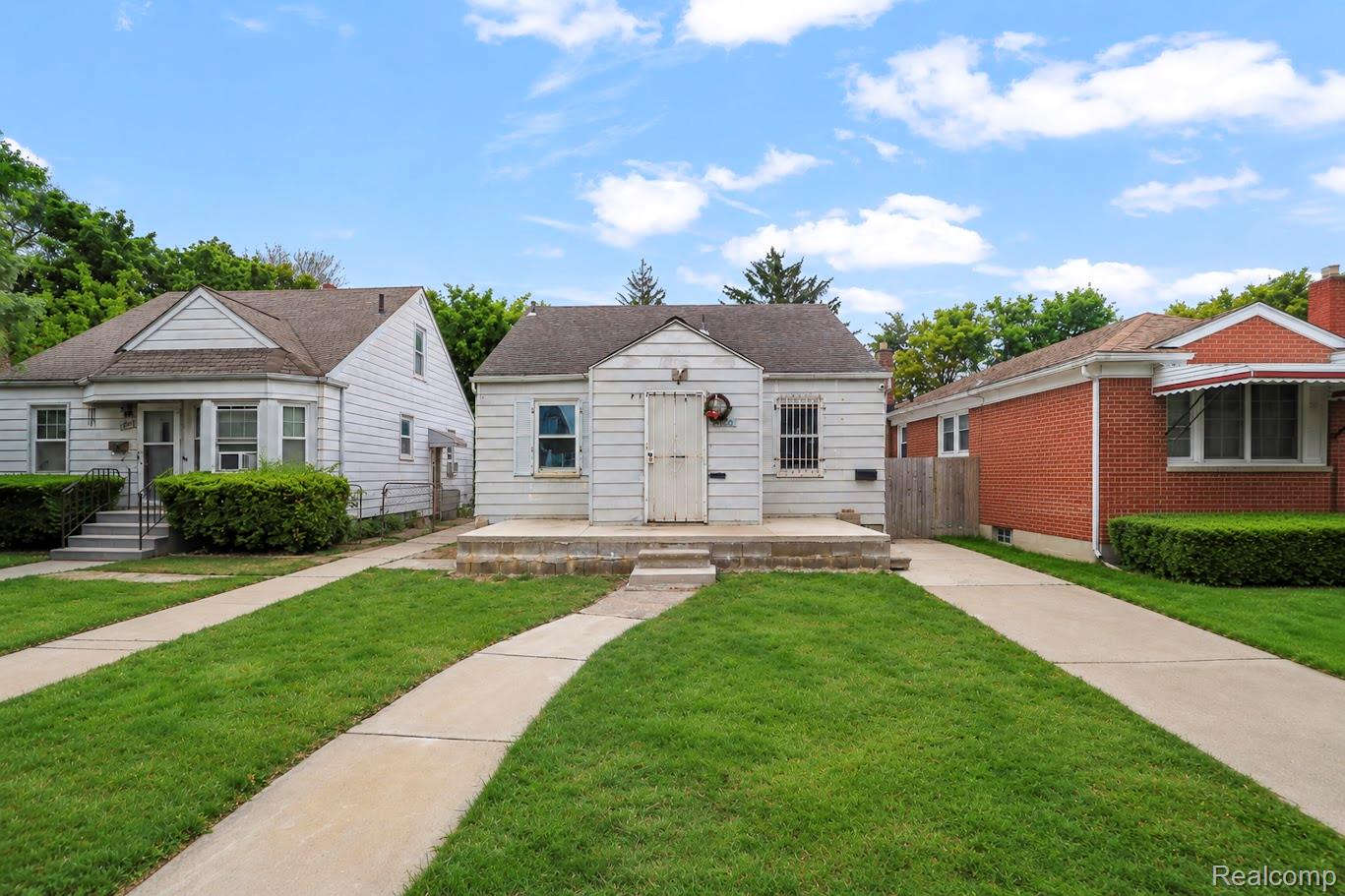 6800, Longacre, Detroit, Michigan, 48228