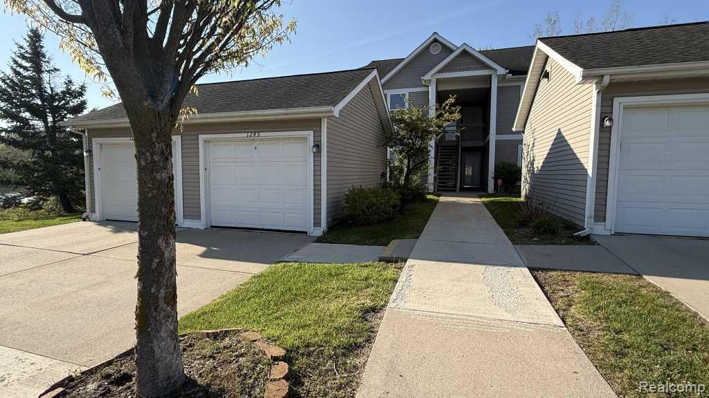 1245, Heatherwood, Ann Arbor, Michigan, 48108