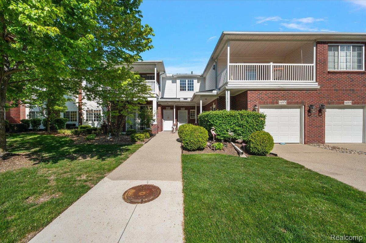 14575, Moravian Manor, Sterling Heights, Michigan, 48312