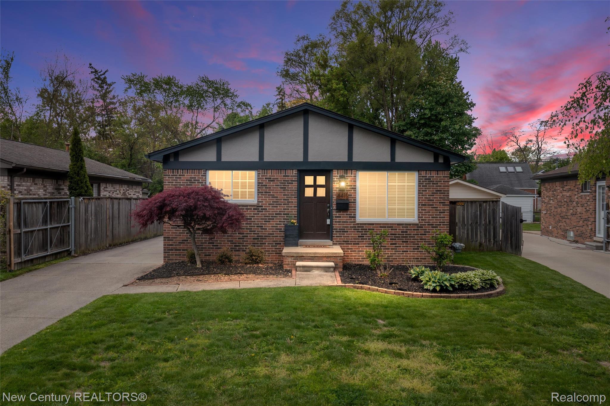 4411, Robinwood, Royal Oak, Michigan, 48073
