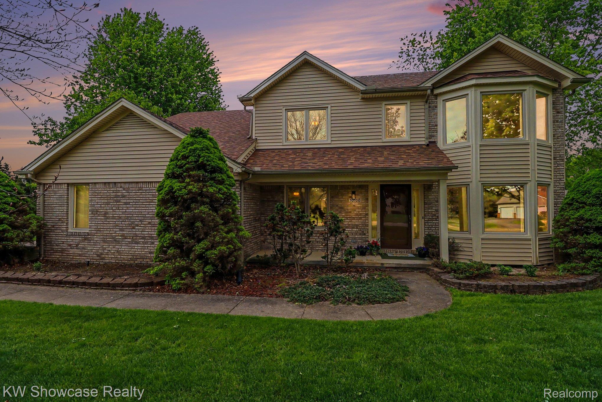 10100, Abrams, Brighton, Michigan, 48114
