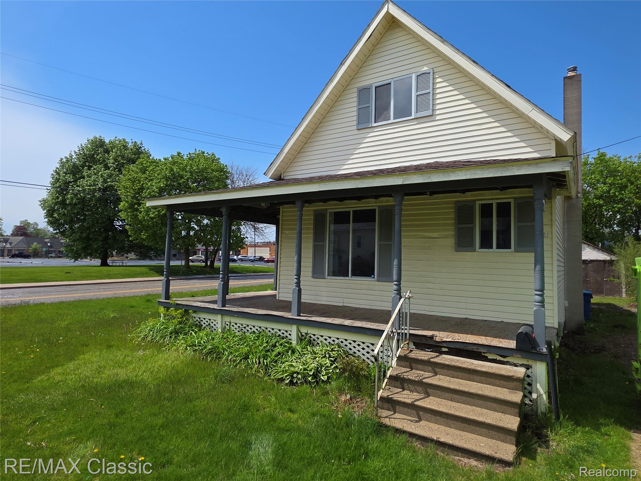 21, Broadway, Oxford, Michigan, 48371