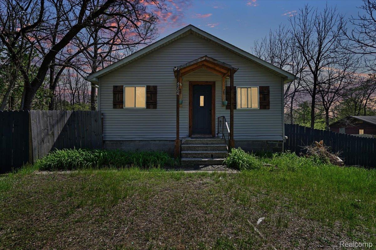 4264, Branch, Flint, Michigan, 48506