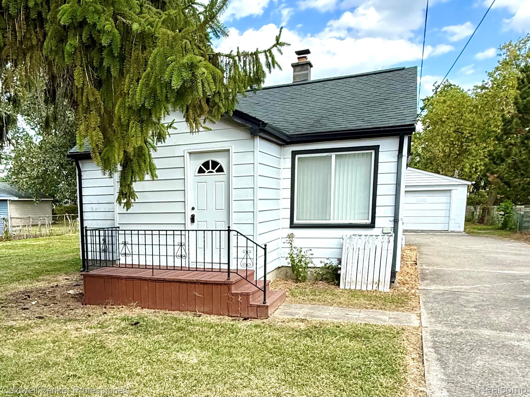 1716, MILVERTON, Troy, Michigan, 48083