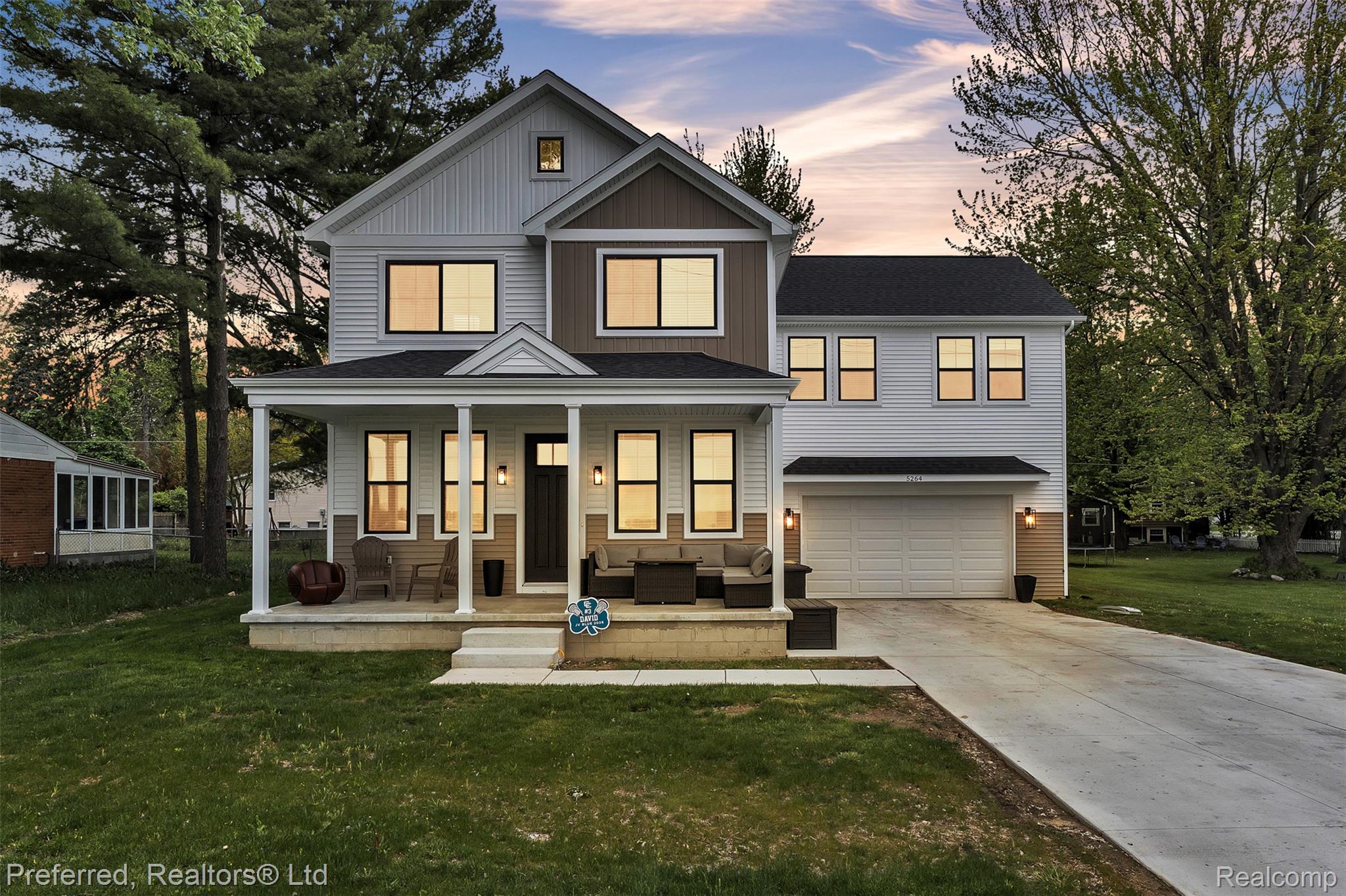 5264, Cooley Lake, Waterford, Michigan, 48327