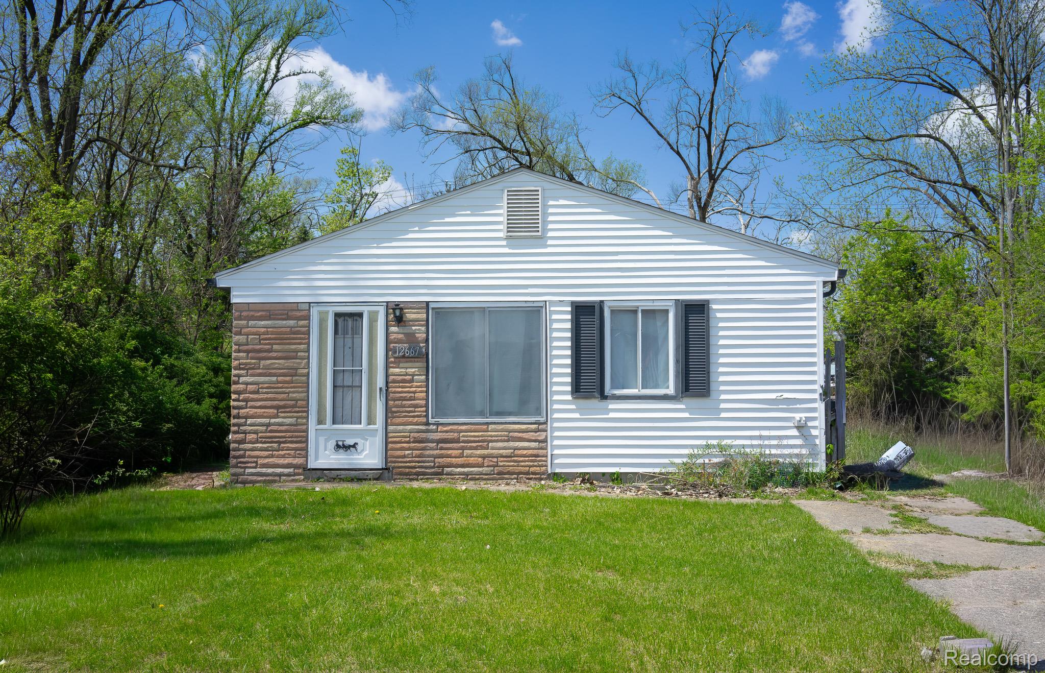 12667, Blackstone, Detroit, Michigan, 48223