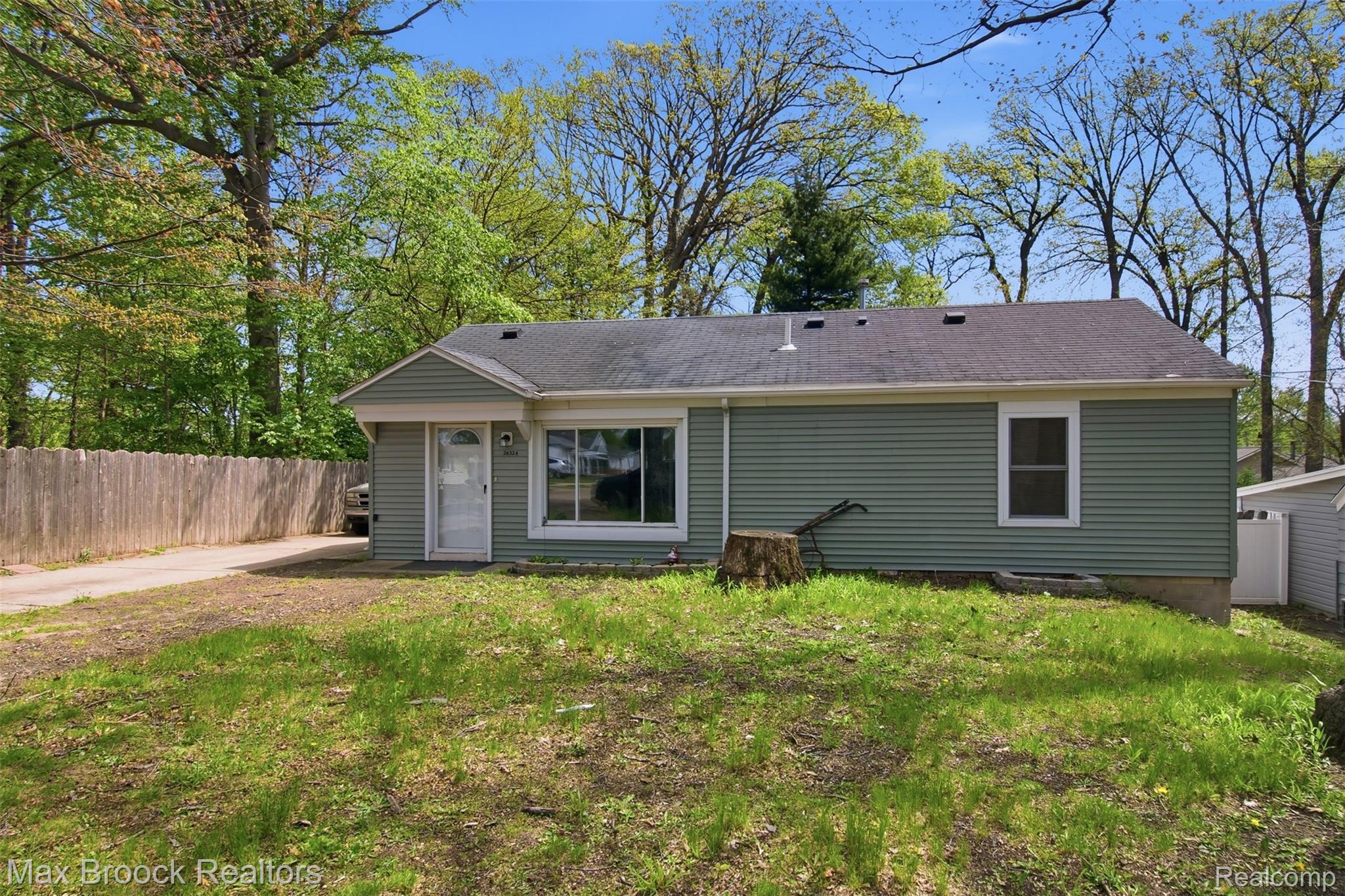 24324, Hebe, Warren, Michigan, 48091