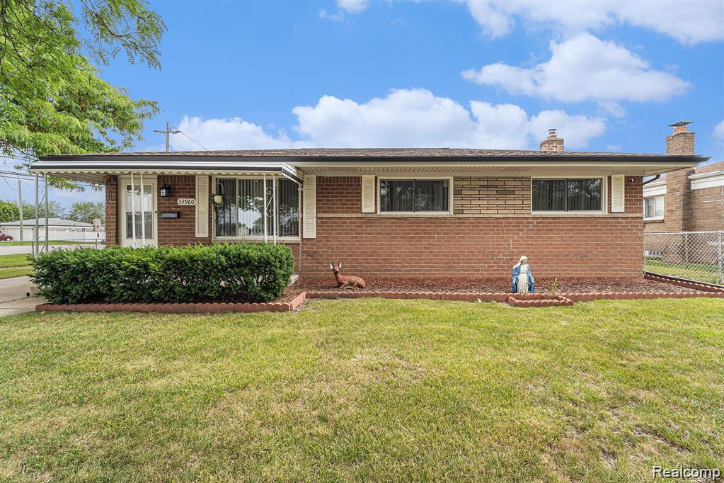 32960, Oakview, Warren, Michigan, 48092