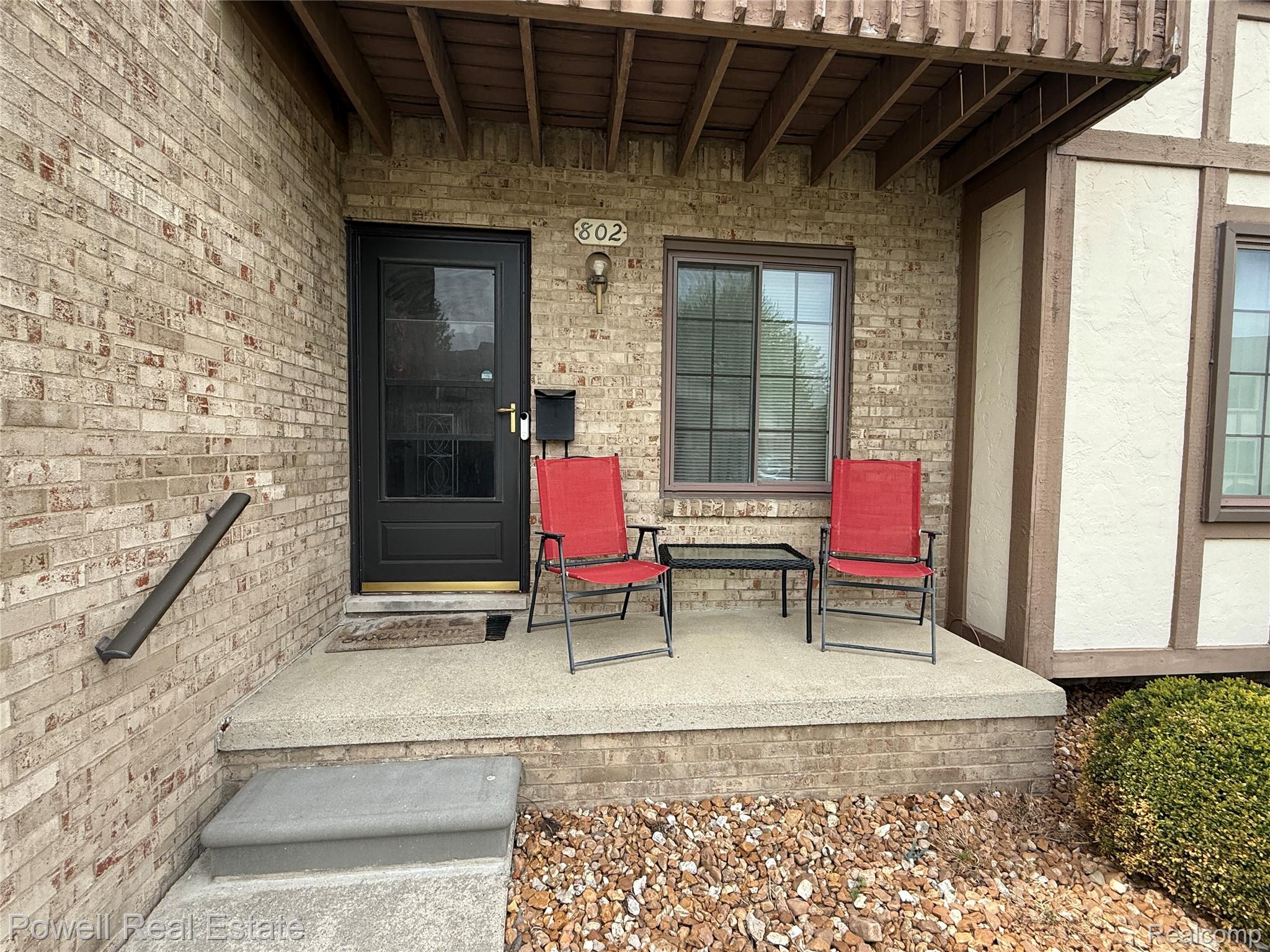 802, Country Club, St. Clair Shores, Michigan, 48082