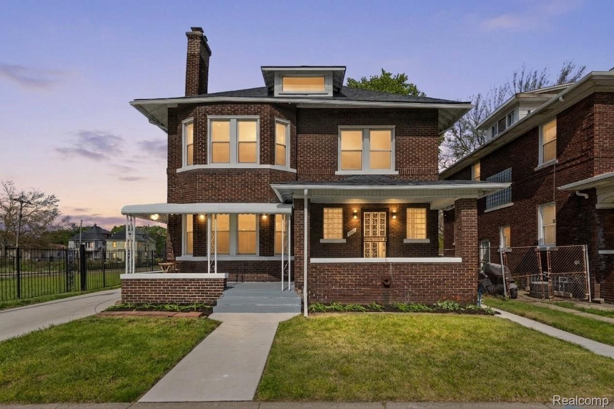 1066, Grand, Detroit, Michigan, 48207